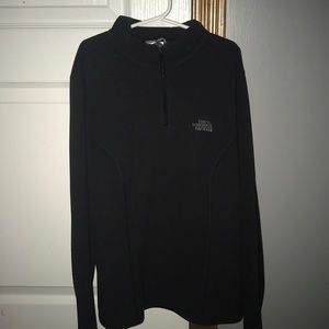 NORTH FACE HALF ZIP